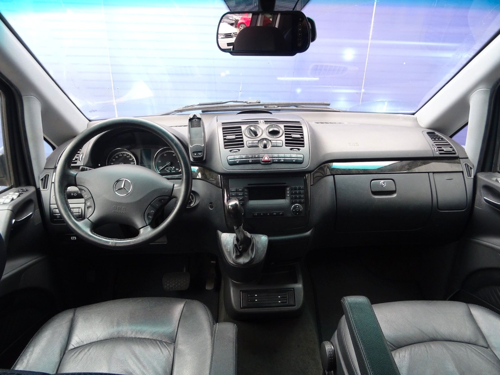 Fahrzeugabbildung Mercedes-Benz Viano 3.0 CDI lang,7 Sitzer