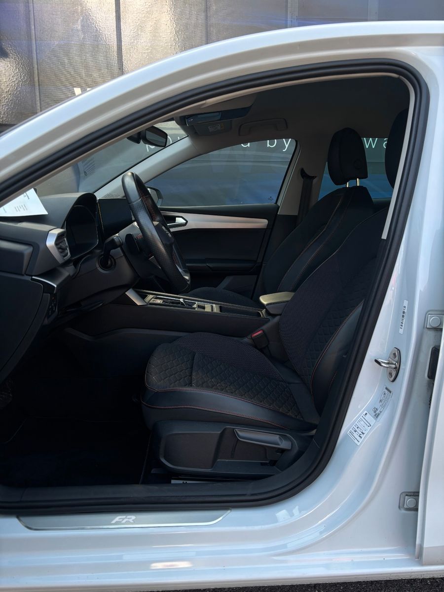 Fahrzeugabbildung SEAT Leon FR
