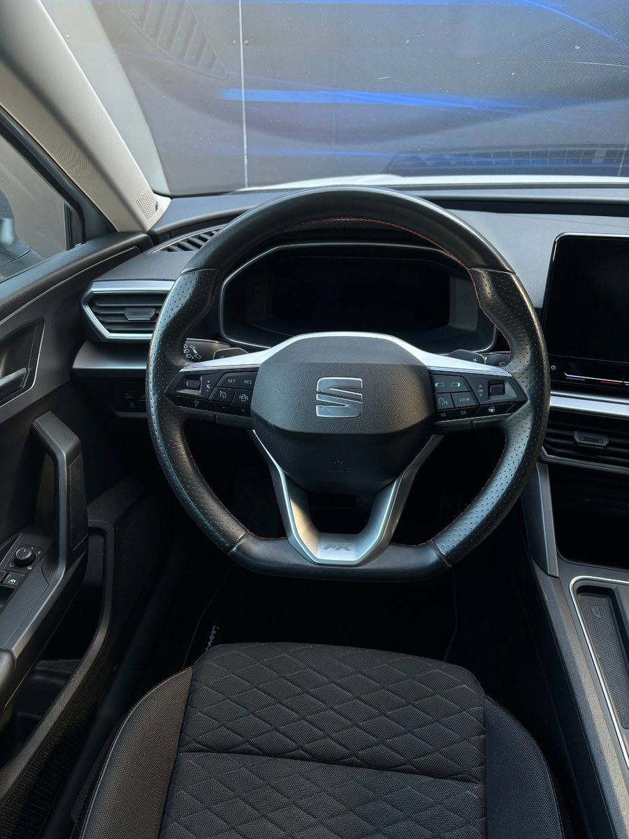 Fahrzeugabbildung SEAT Leon FR