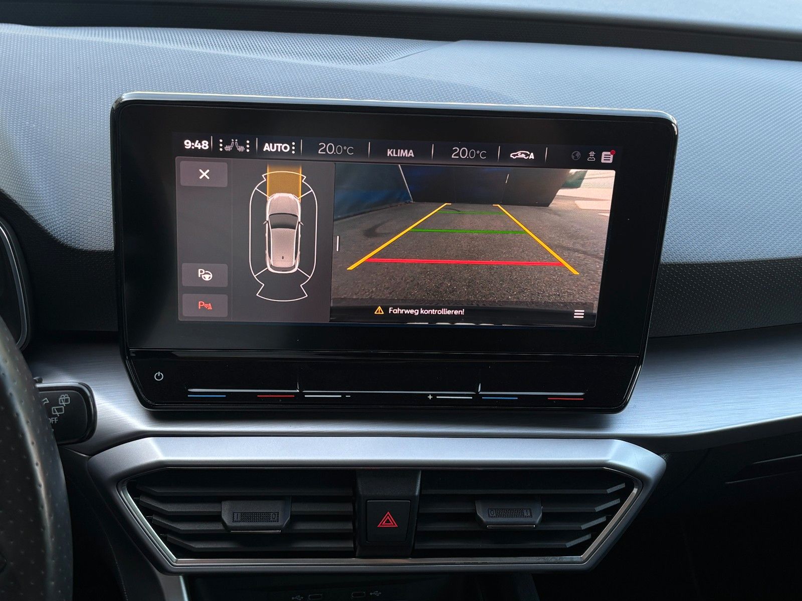 Fahrzeugabbildung SEAT Leon FR