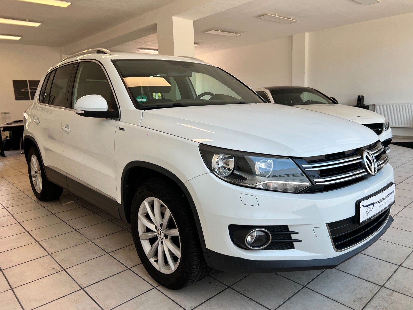 Fahrzeugabbildung Volkswagen Tiguan Lounge Sport & Style BMT*AHK*