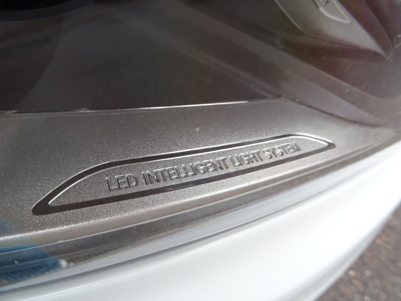 Fahrzeugabbildung Mercedes-Benz V 250V  Klasse Lang-AVANT-7Sitzer-Pano-AMG