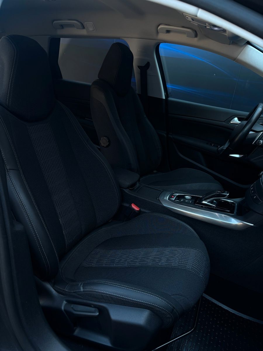 Fahrzeugabbildung Peugeot 308 SW Allure