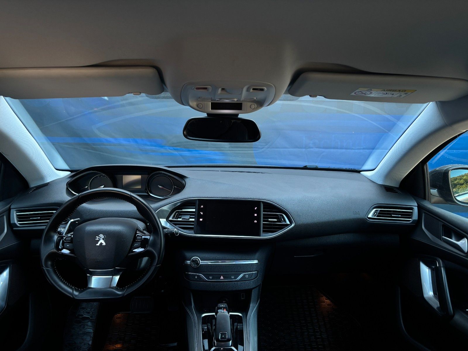 Fahrzeugabbildung Peugeot 308 SW Allure