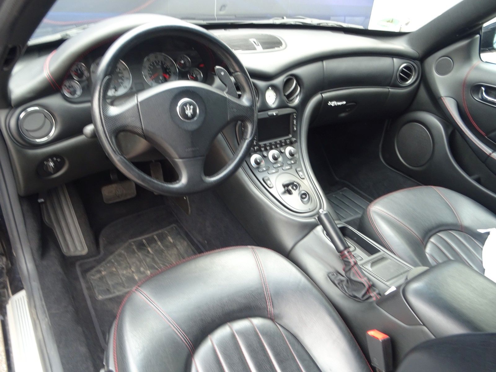 Fahrzeugabbildung Maserati 4200 Spyder GT