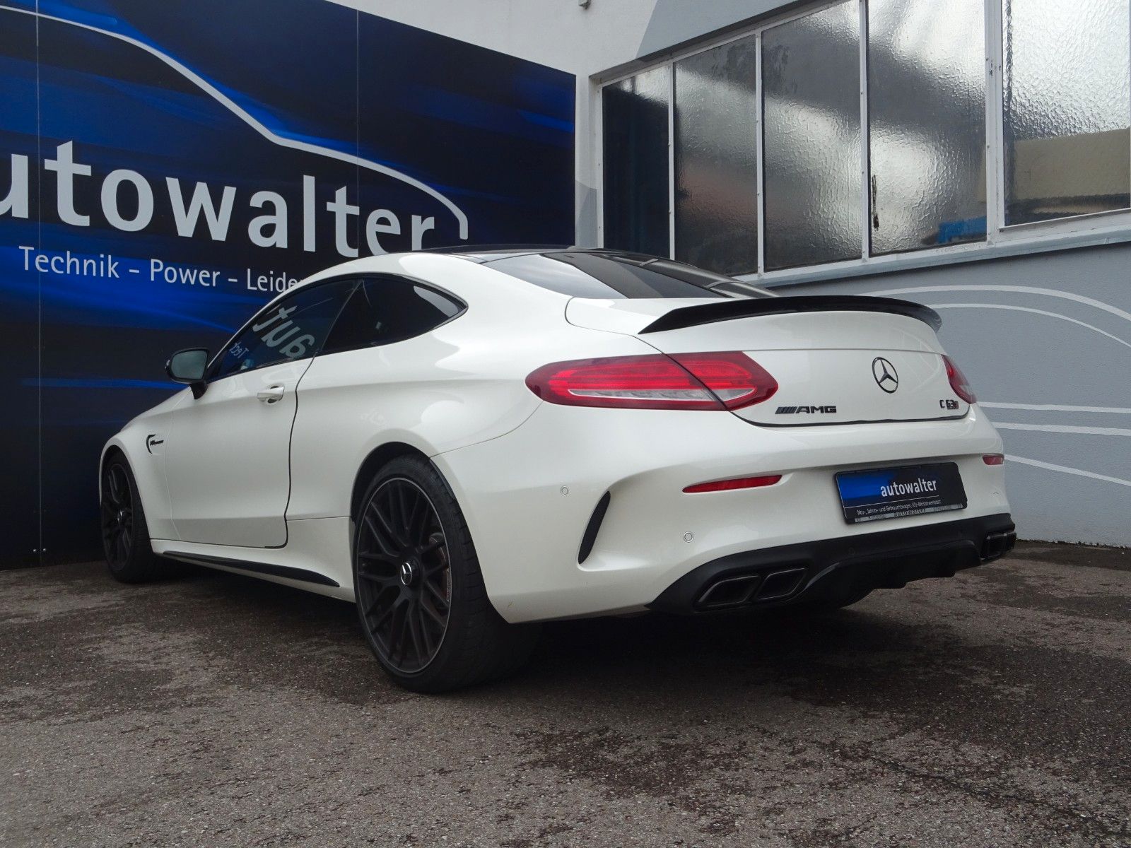 Fahrzeugabbildung Mercedes-Benz C 63 AMG Coupe C 63 S AMG