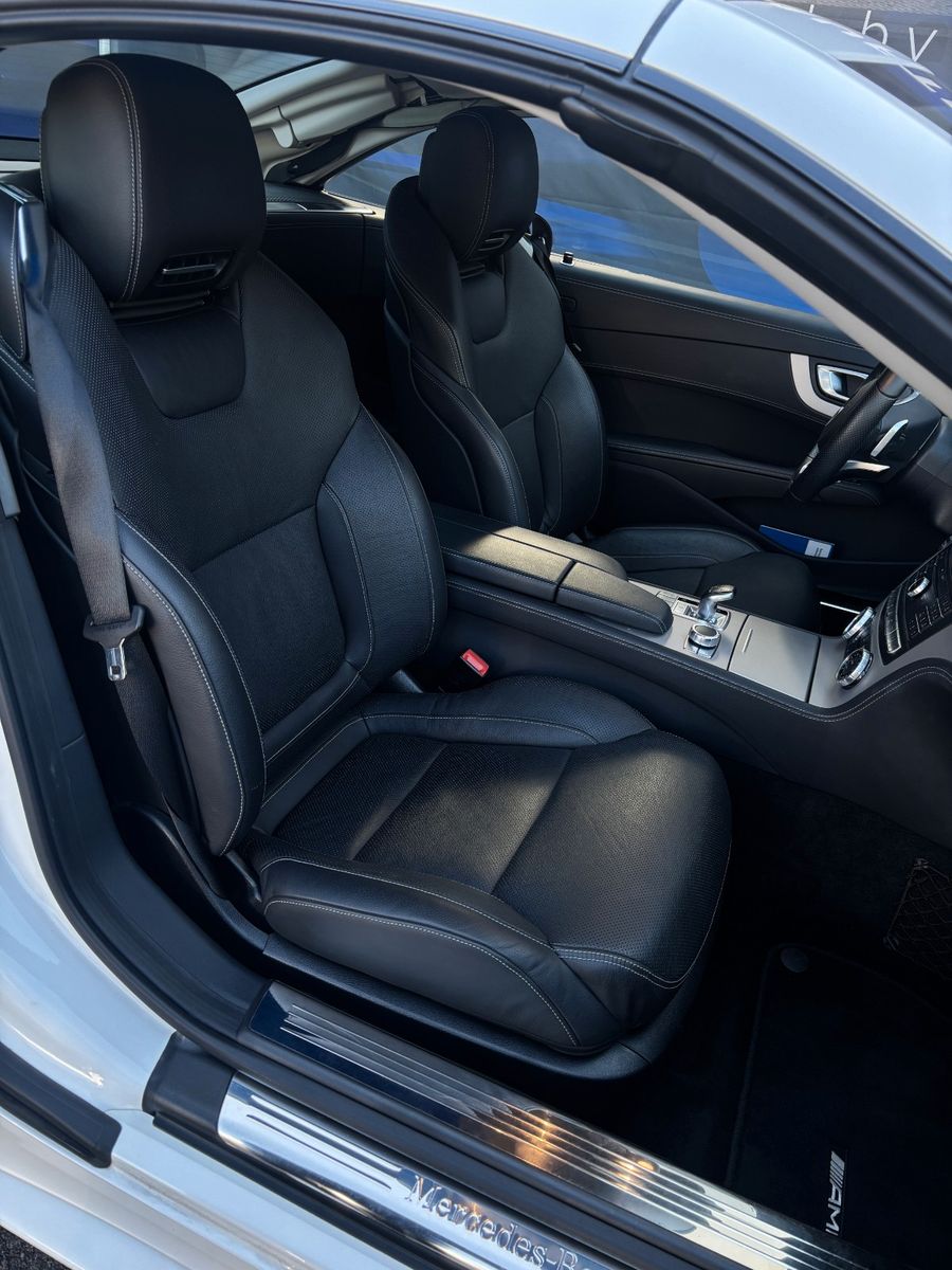 Fahrzeugabbildung Mercedes-Benz SL 500 AMG - Desingo Lack - Neuwagenzustand