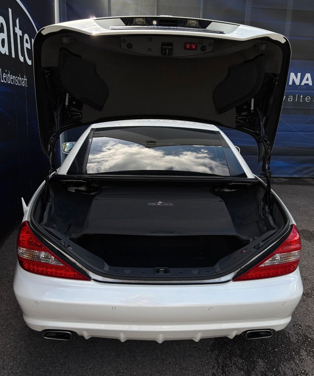 Fahrzeugabbildung Mercedes-Benz SL 350  Roadster