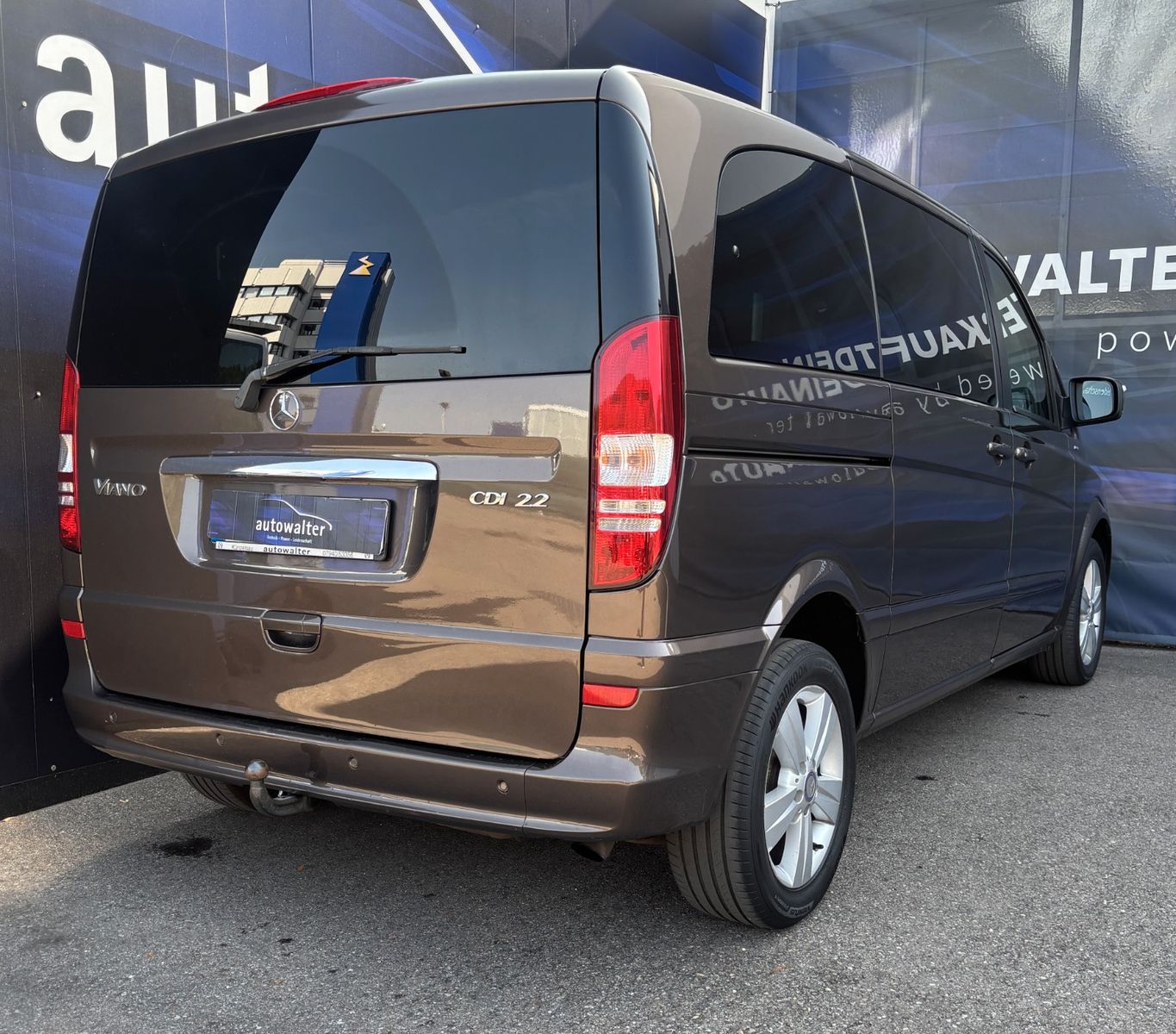 Fahrzeugabbildung Mercedes-Benz Viano 2.2 CDI kompakt Trend Edition 7 Sitzer