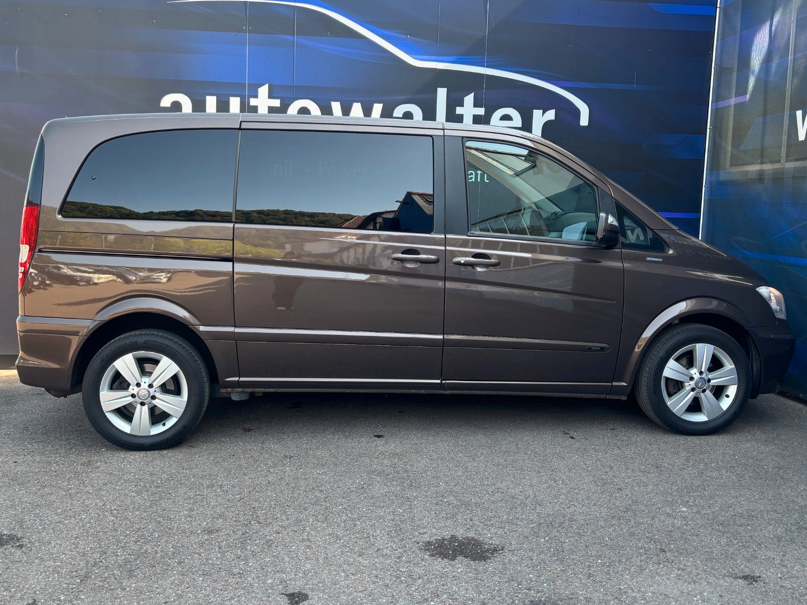 Fahrzeugabbildung Mercedes-Benz Viano 2.2 CDI kompakt Trend Edition 7 Sitzer