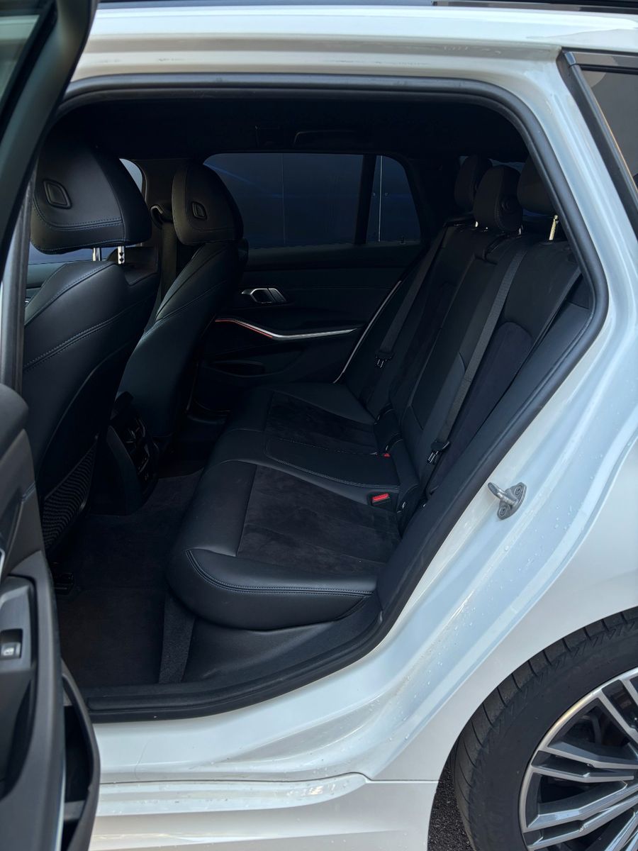 Fahrzeugabbildung BMW 3 Touring 320 d M Sport