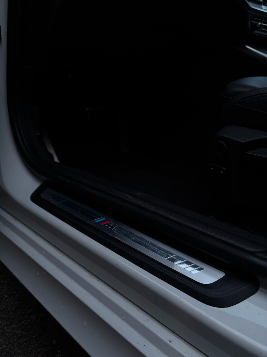 Fahrzeugabbildung BMW 3 Touring 320 d M Sport