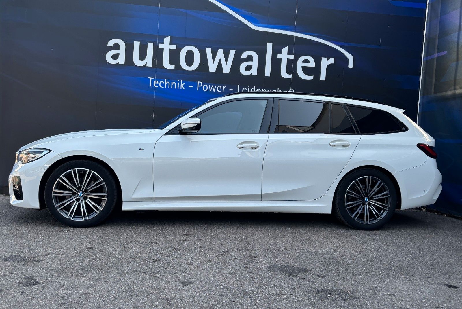 Fahrzeugabbildung BMW 3 Touring 320 d M Sport