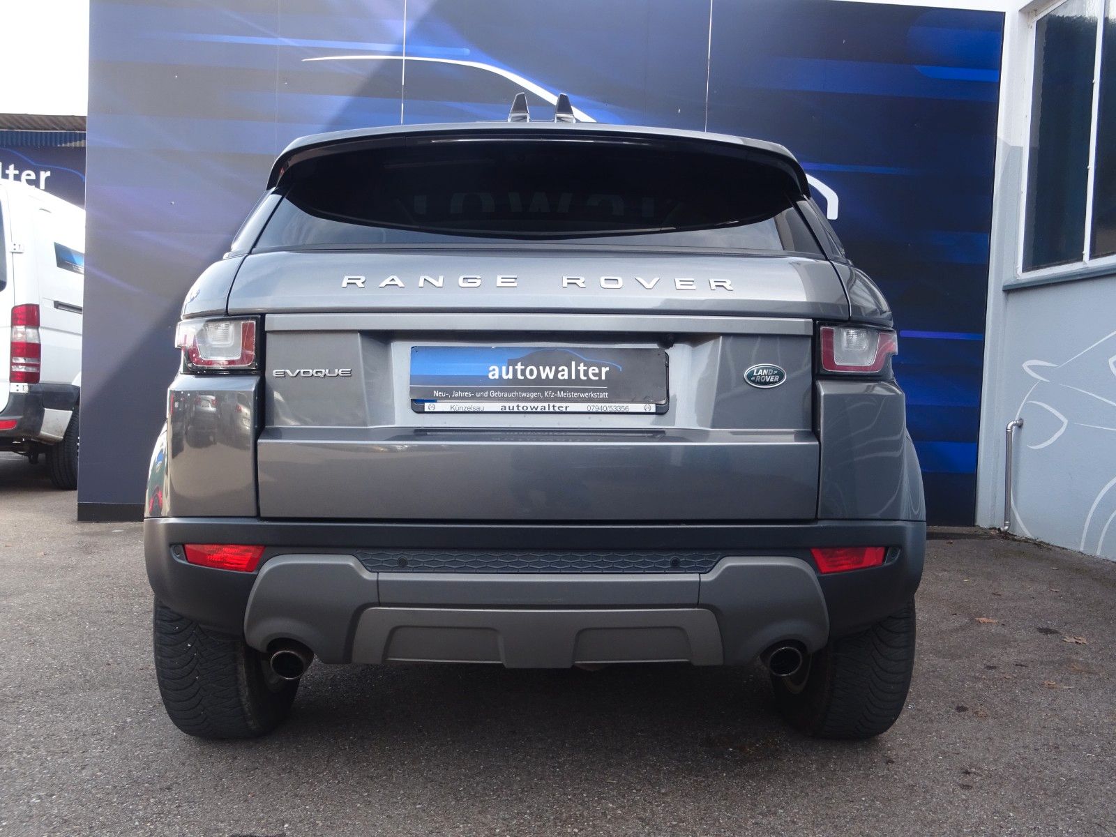 Fahrzeugabbildung Land Rover Range Rover Evoque SE