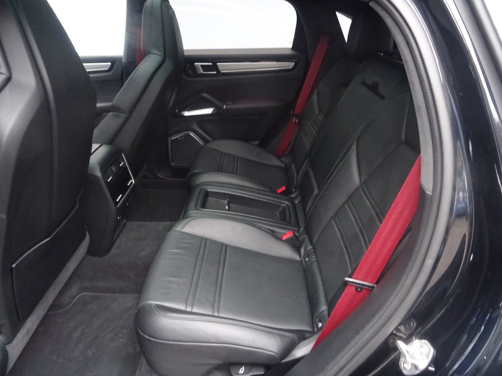 Fahrzeugabbildung Porsche Cayenne Coupe Turbo