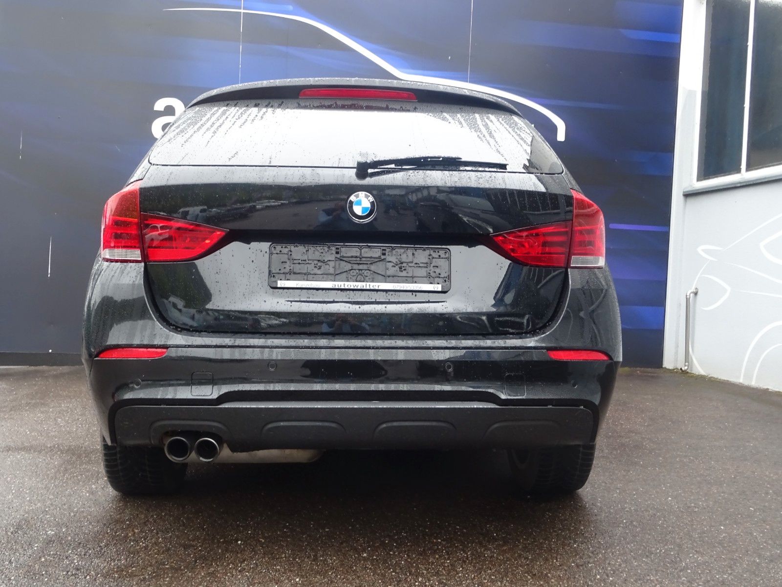 Fahrzeugabbildung BMW X1 Baureihe X1 20 i xDrive M Sport