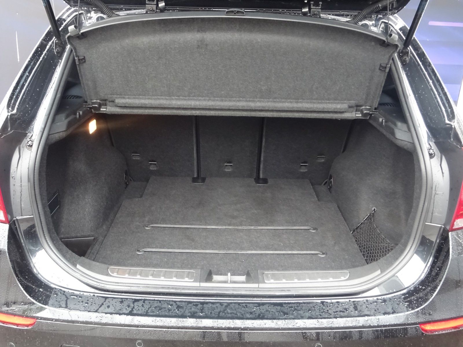 Fahrzeugabbildung BMW X1 Baureihe X1 20 i xDrive M Sport