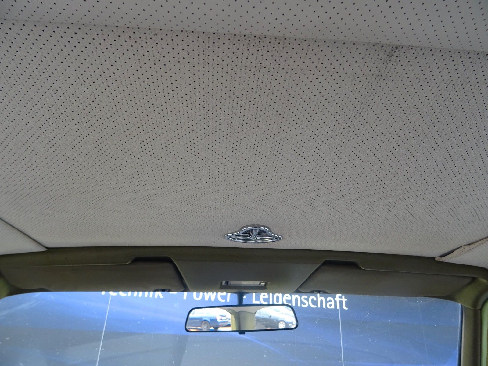 Fahrzeugabbildung Mercedes-Benz 230