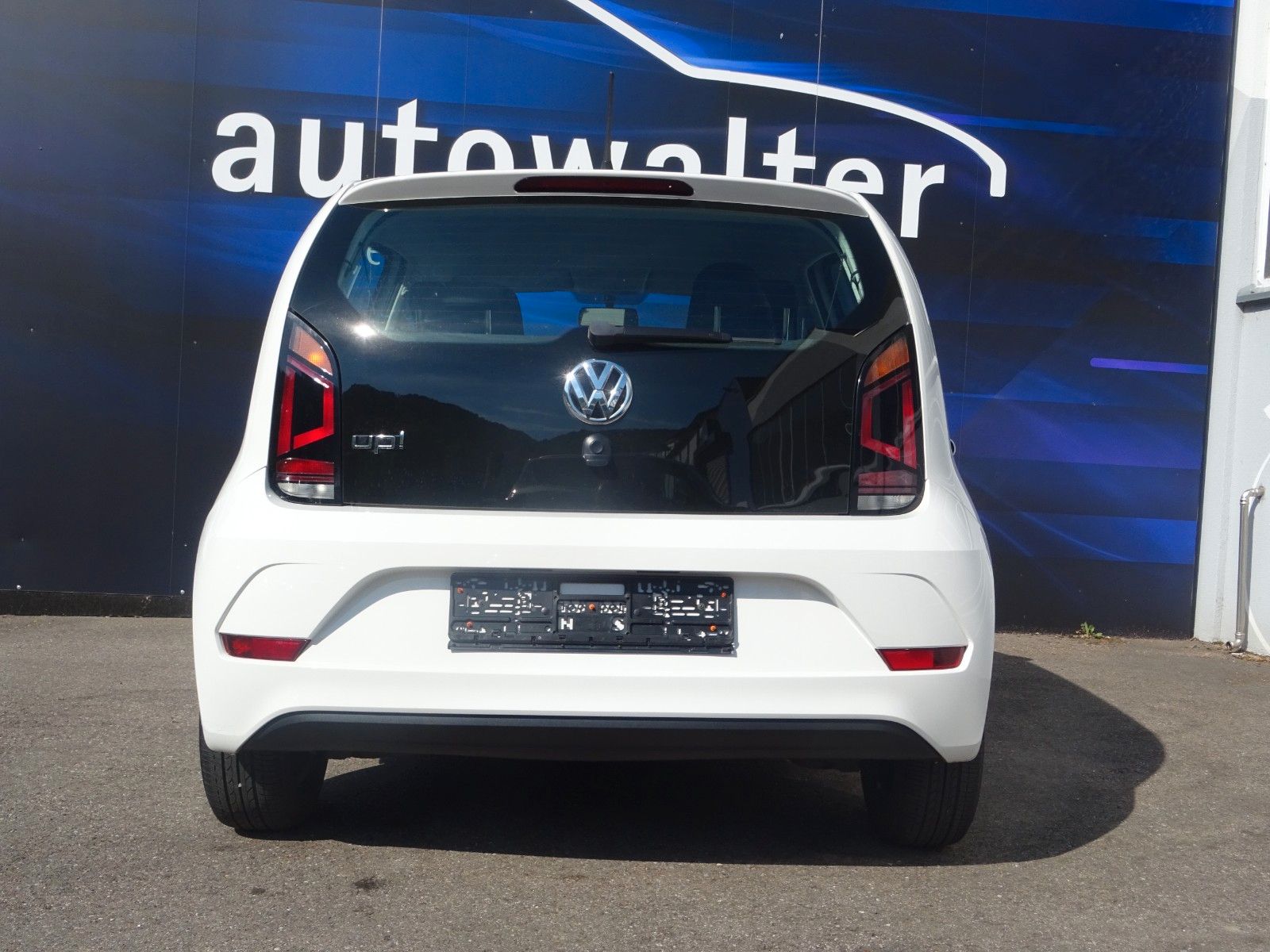 Fahrzeugabbildung Volkswagen up! move up!