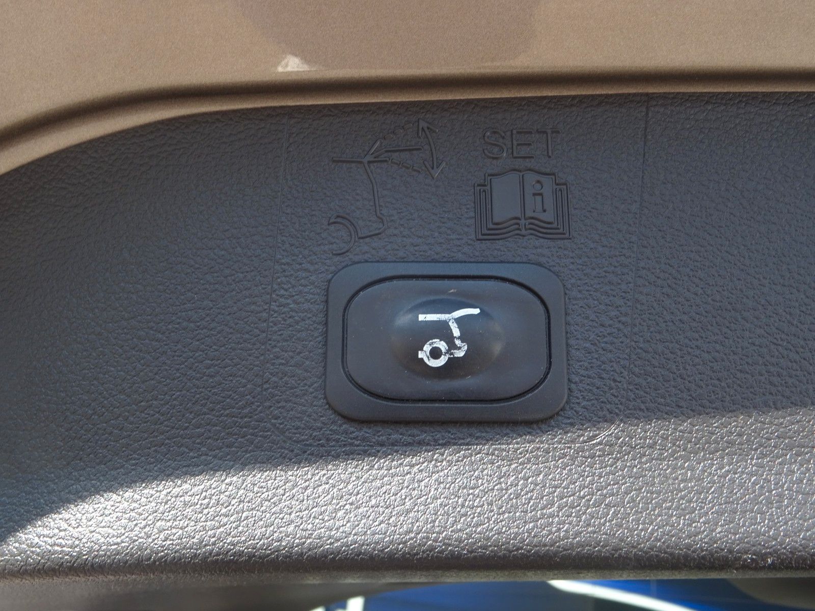 Fahrzeugabbildung Ford Kuga Titanium