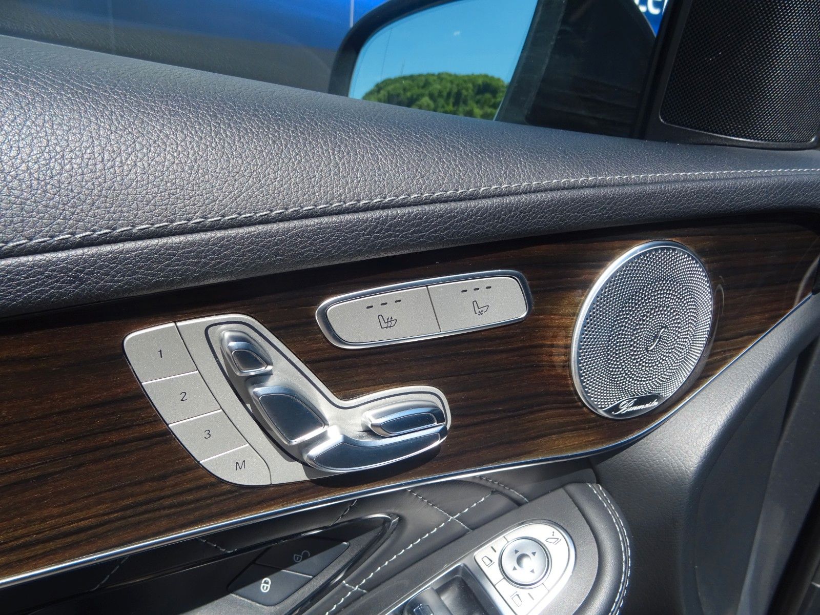 Fahrzeugabbildung Mercedes-Benz GLC 43 AMG  4Matic