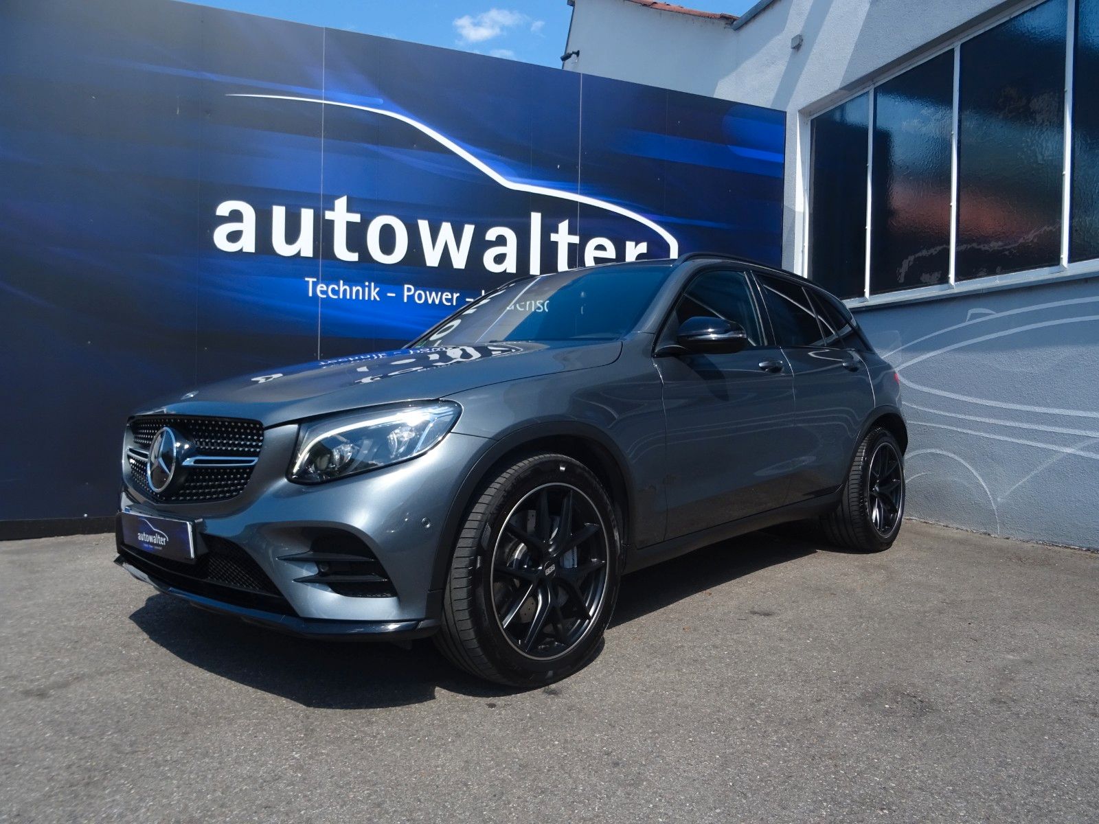 Fahrzeugabbildung Mercedes-Benz GLC 43 AMG  4Matic