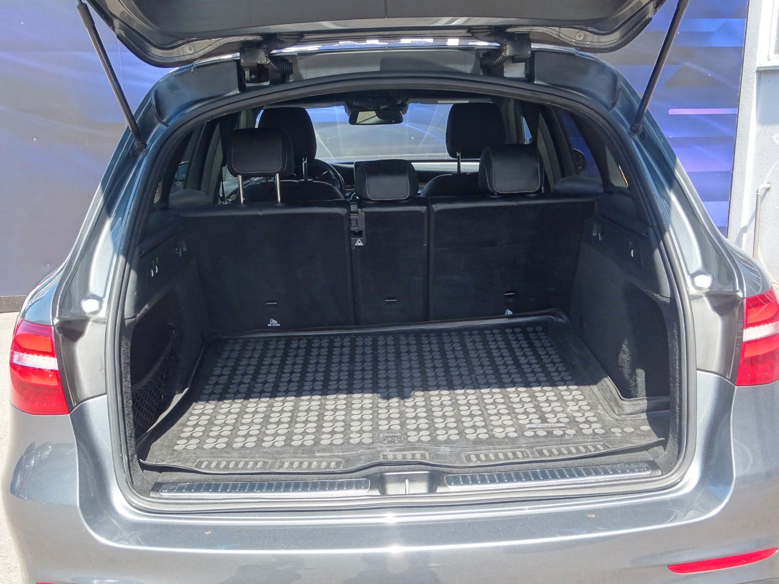 Fahrzeugabbildung Mercedes-Benz GLC 43 AMG  4Matic