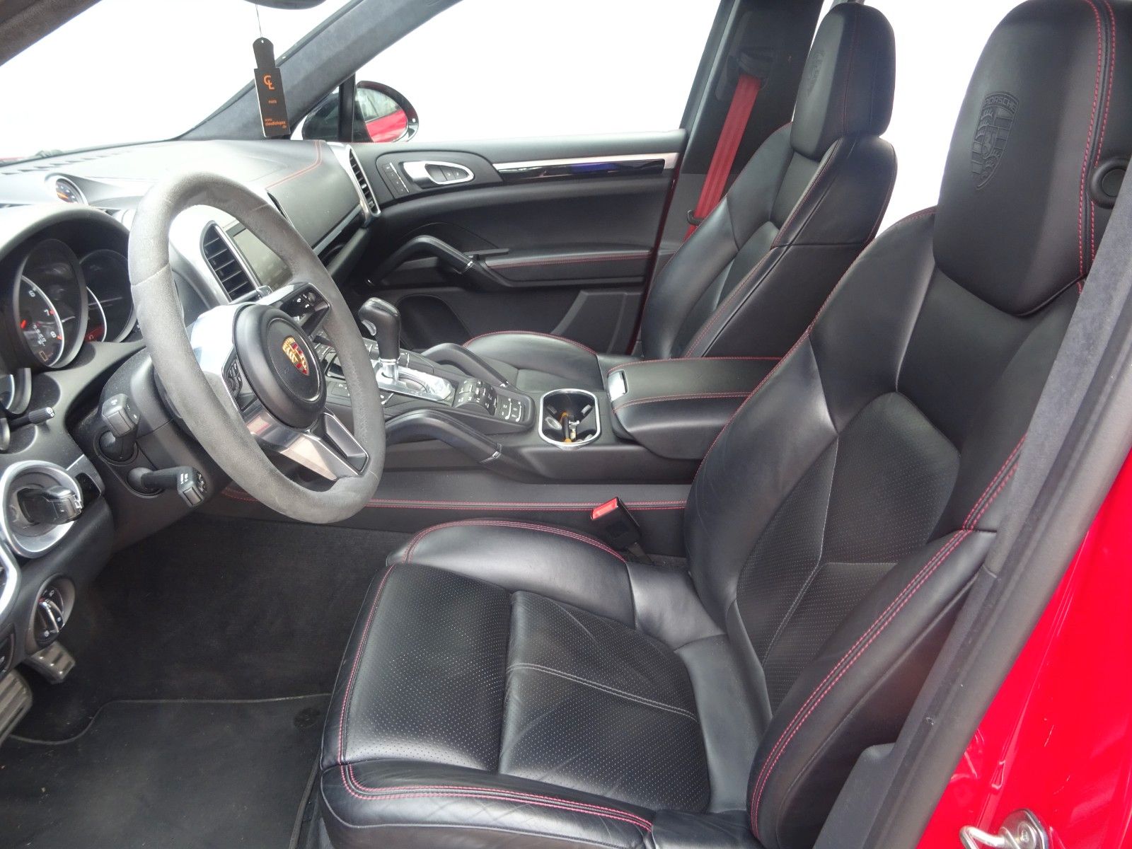 Fahrzeugabbildung Porsche Cayenne Turbo S