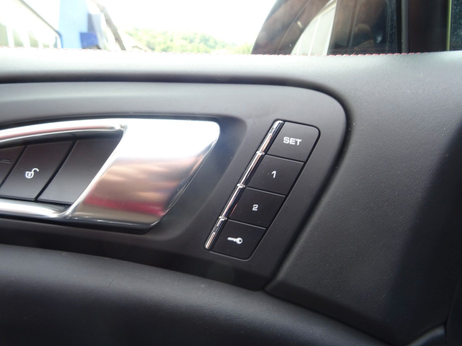 Fahrzeugabbildung Porsche Cayenne Turbo S