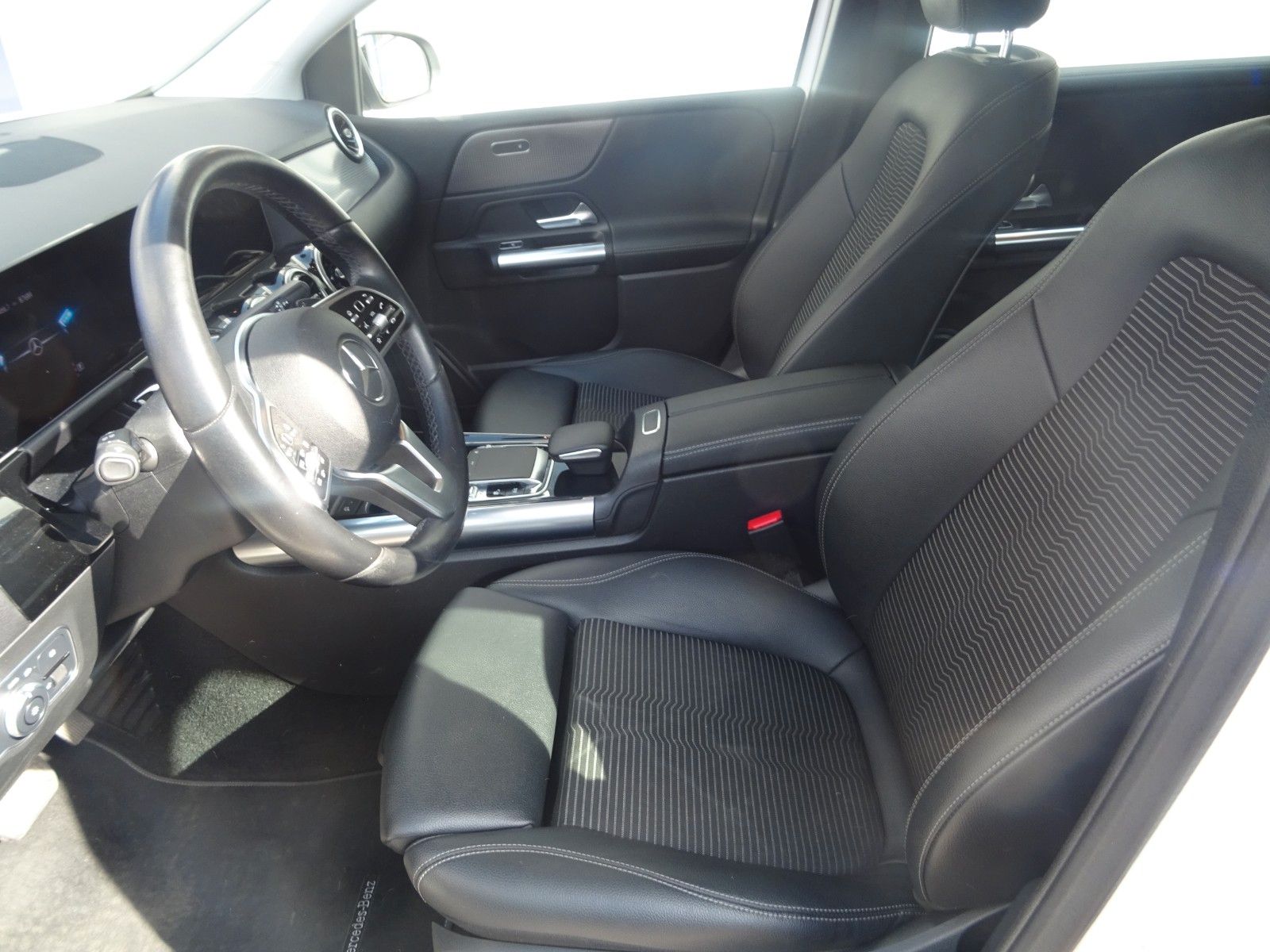 Fahrzeugabbildung Mercedes-Benz B 180 B -Klasse B 180