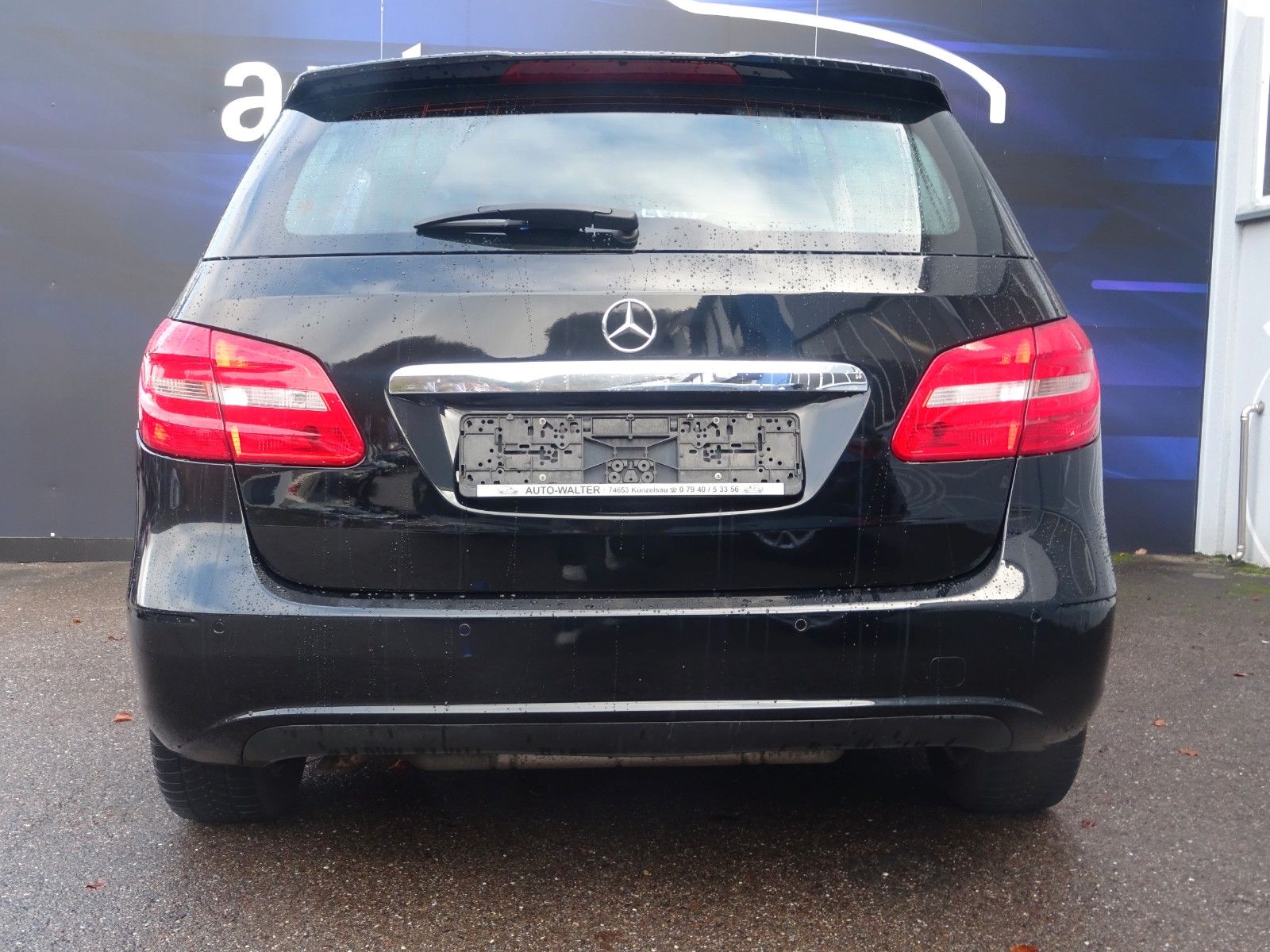 Fahrzeugabbildung Mercedes-Benz B 200