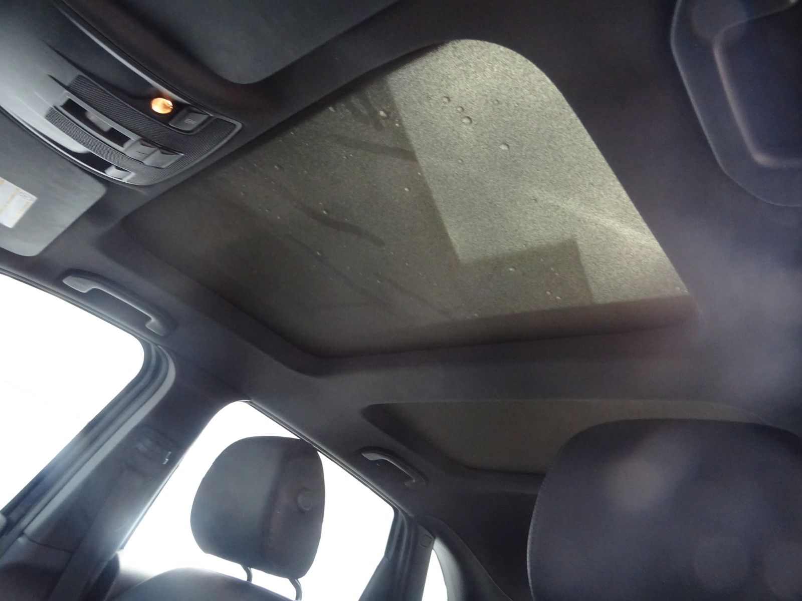 Fahrzeugabbildung Mercedes-Benz B 200