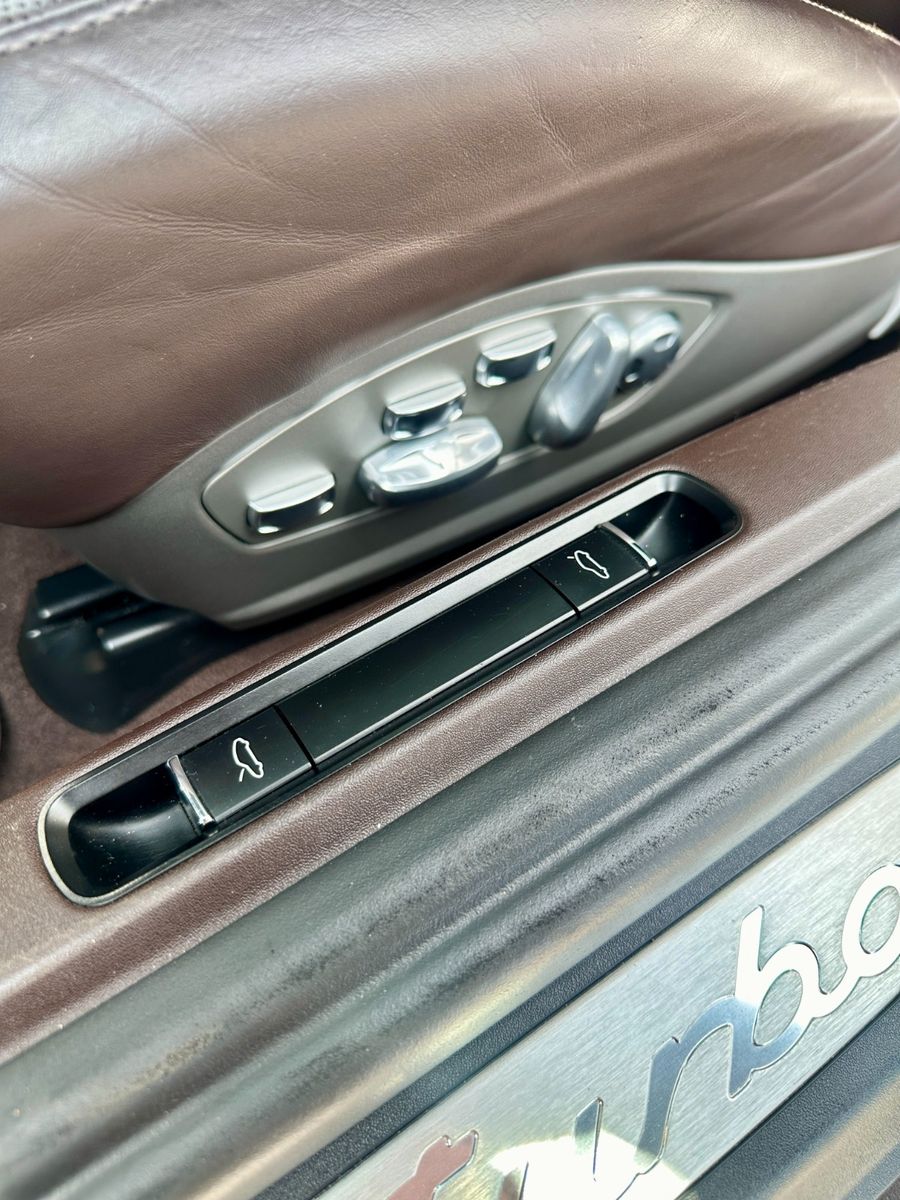 Fahrzeugabbildung Porsche 991 Turbo- Vollausstattung - Approved  bis 03/26