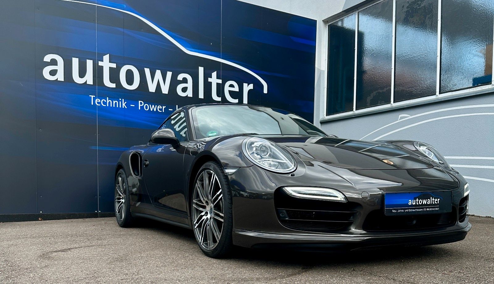 Fahrzeugabbildung Porsche 991 Turbo- Vollausstattung - Approved  bis 03/26