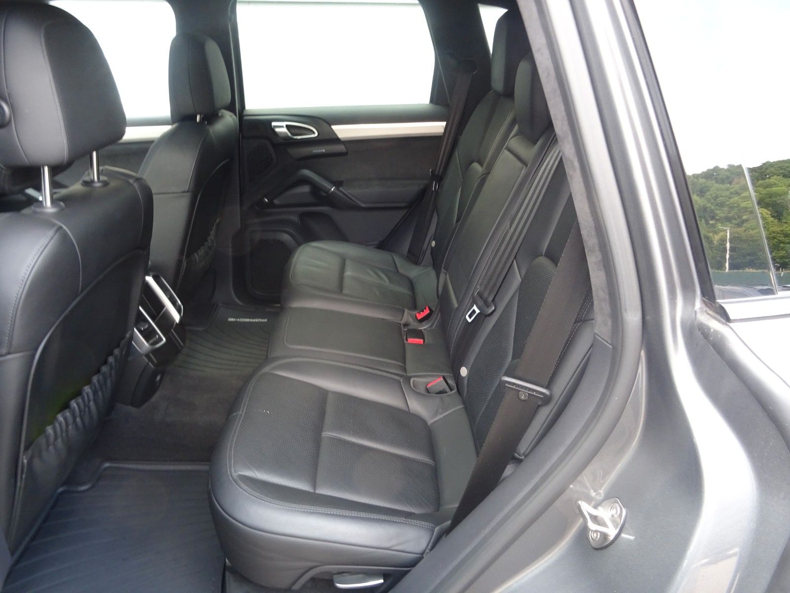 Fahrzeugabbildung Porsche Cayenne GTS