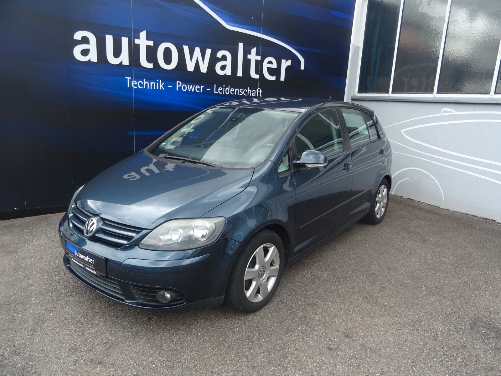 Fahrzeugabbildung Volkswagen Golf Plus V Tour