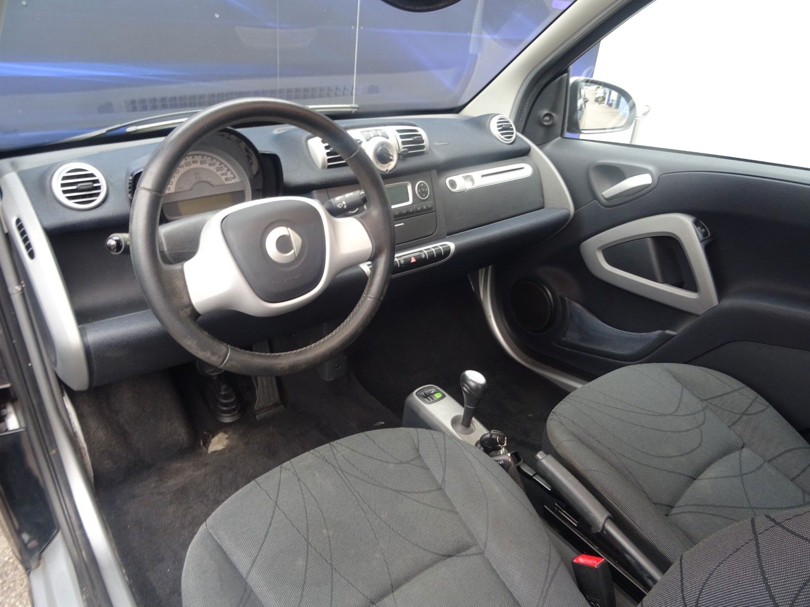 Fahrzeugabbildung Smart ForTwo fortwo coupe Micro Hybrid Drive 52kW