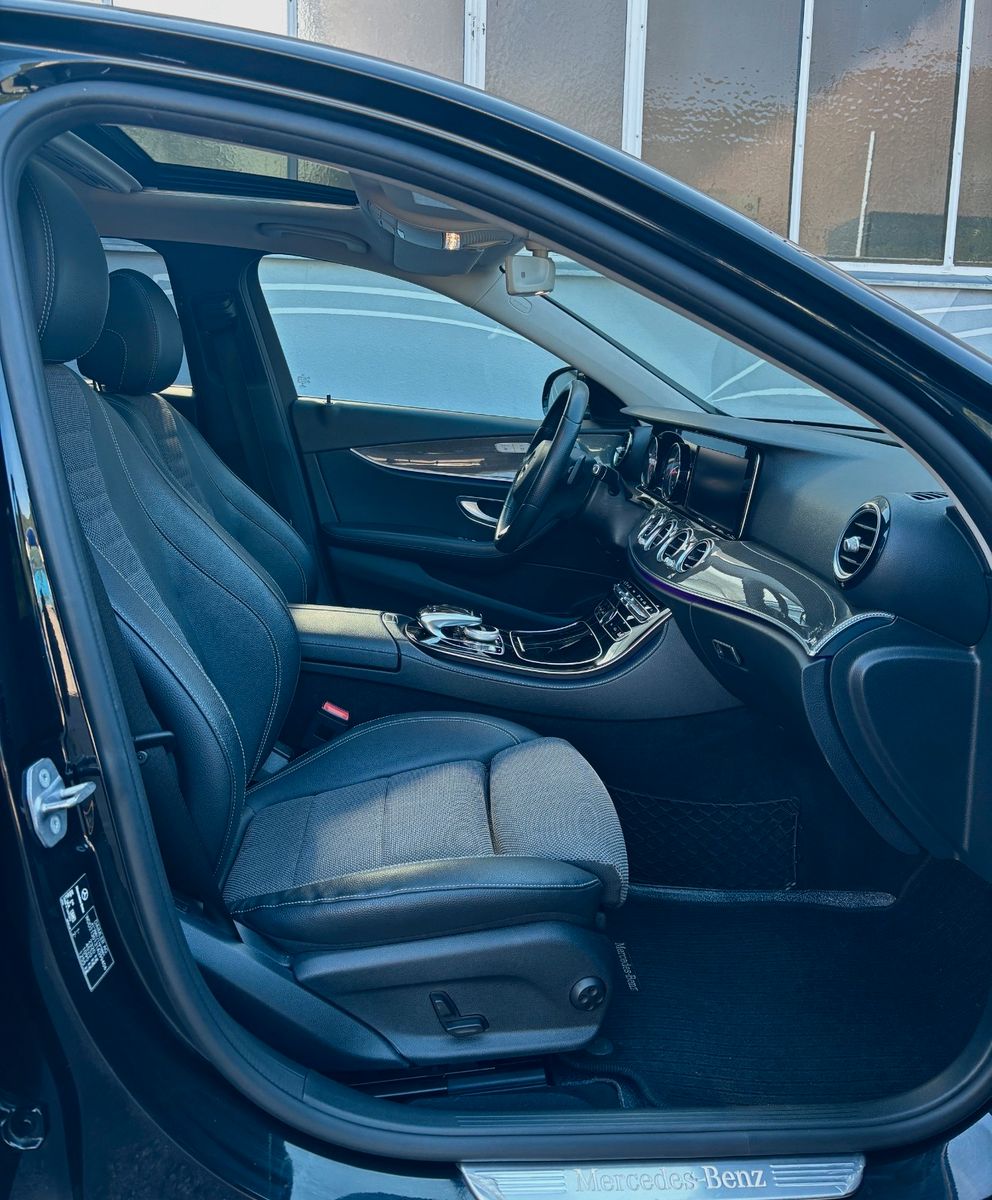 Fahrzeugabbildung Mercedes-Benz E 200 E -Klasse - AMG - LED