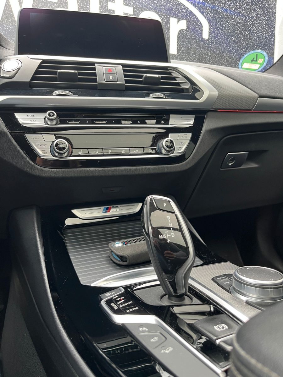 Fahrzeugabbildung BMW X3 Baureihe X3 M40 d,AHK Schwenkbar