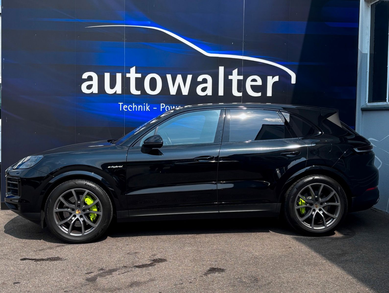 Fahrzeugabbildung Porsche Cayenne E-Hybrid