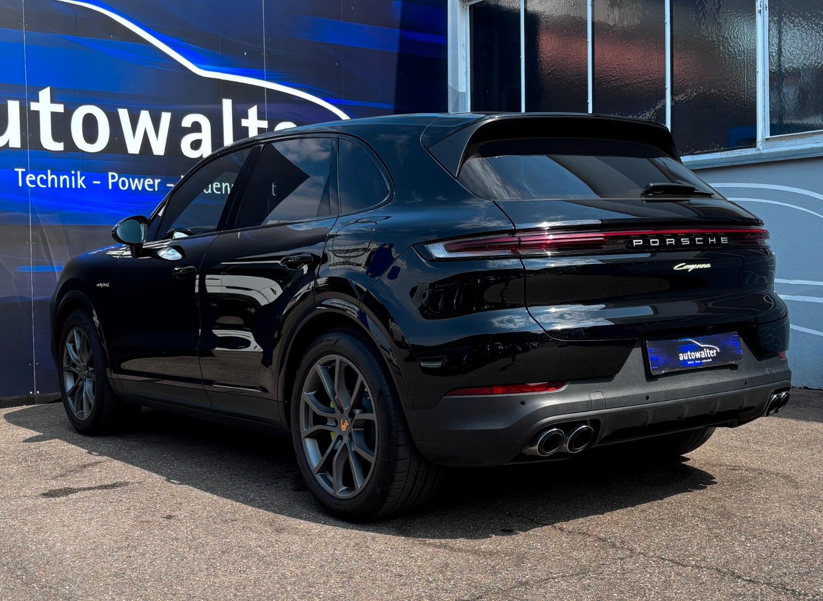 Fahrzeugabbildung Porsche Cayenne E-Hybrid