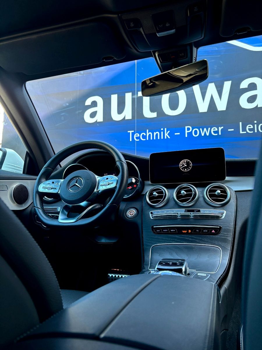 Fahrzeugabbildung Mercedes-Benz C 180 C -Klasse AMG Line