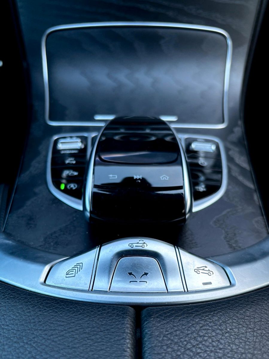 Fahrzeugabbildung Mercedes-Benz C 180 C -Klasse AMG Line