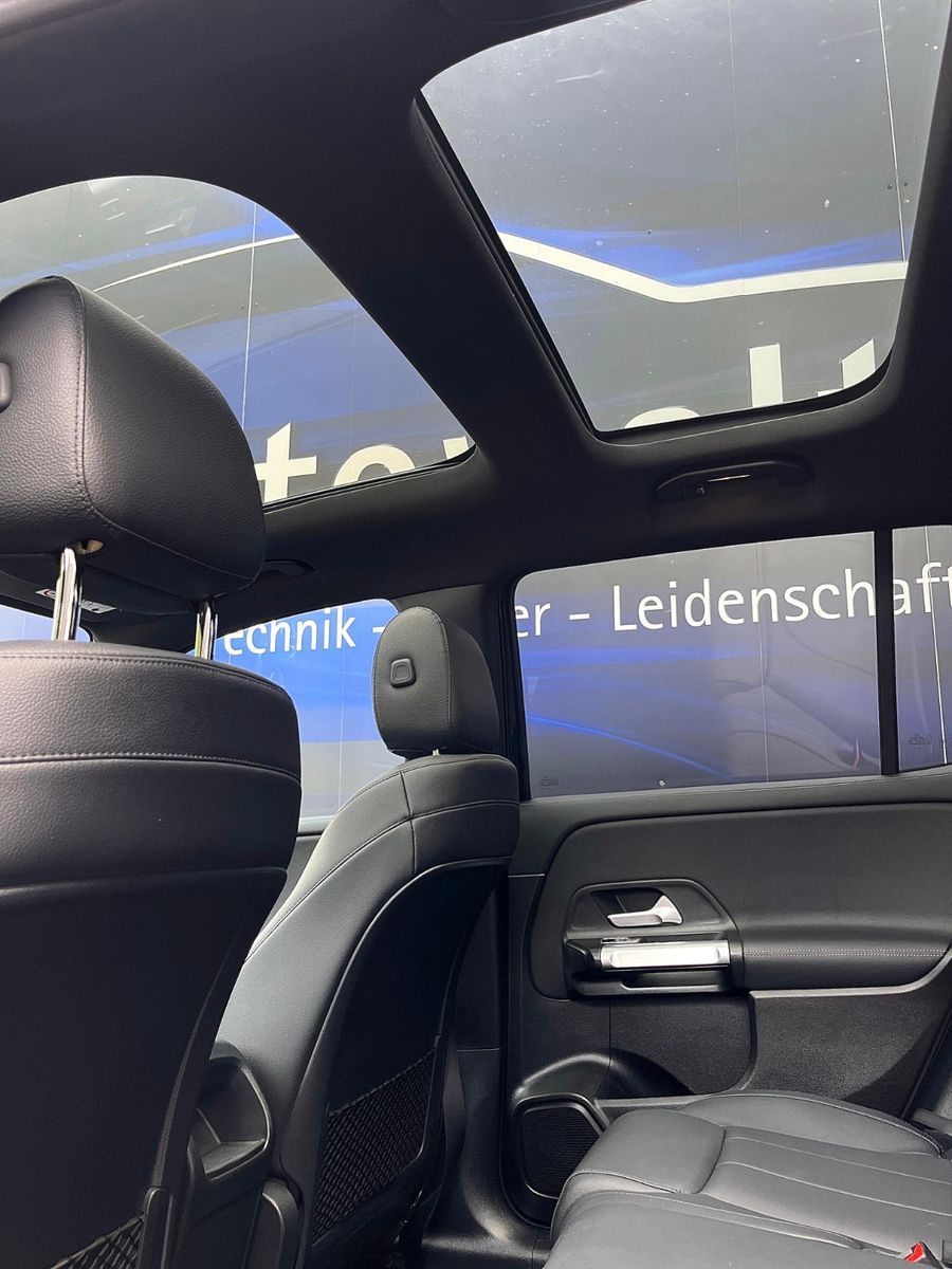 Fahrzeugabbildung Mercedes-Benz GLB 200 d 4Matic,Night-Paket,AHK Schwenkbar,
