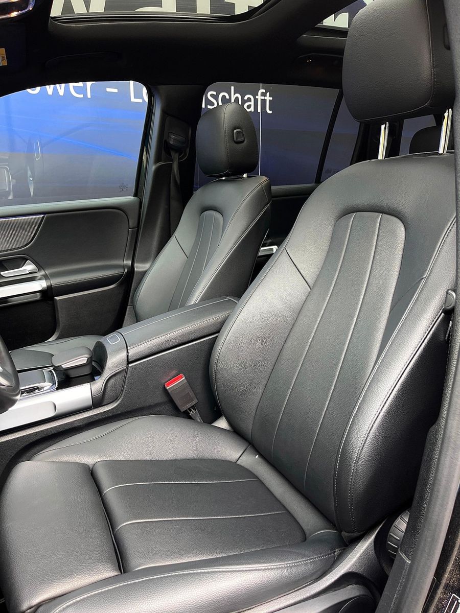 Fahrzeugabbildung Mercedes-Benz GLB 200 d 4Matic,Night-Paket,AHK Schwenkbar,