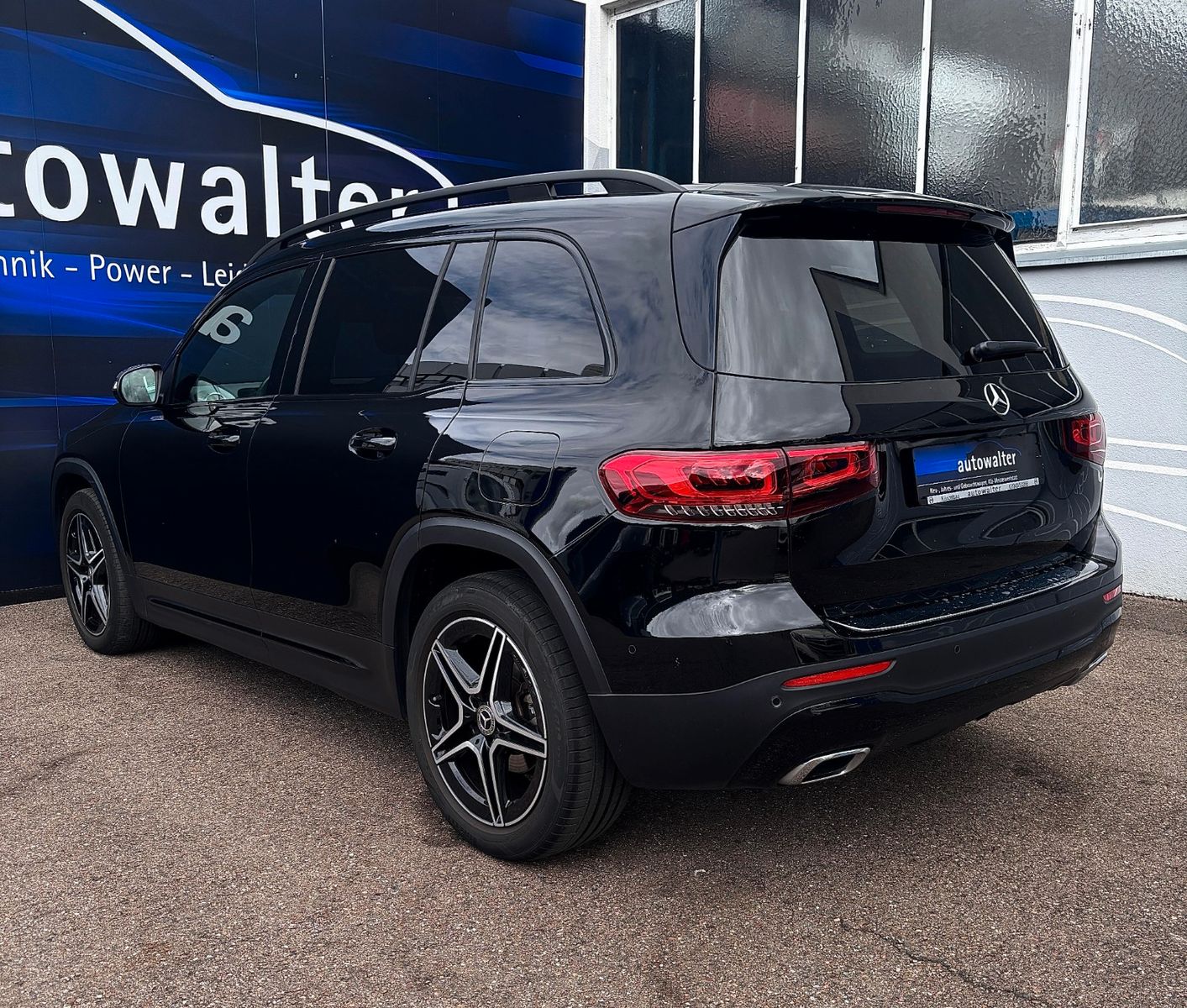 Fahrzeugabbildung Mercedes-Benz GLB 200 d 4Matic,Night-Paket,AHK Schwenkbar,