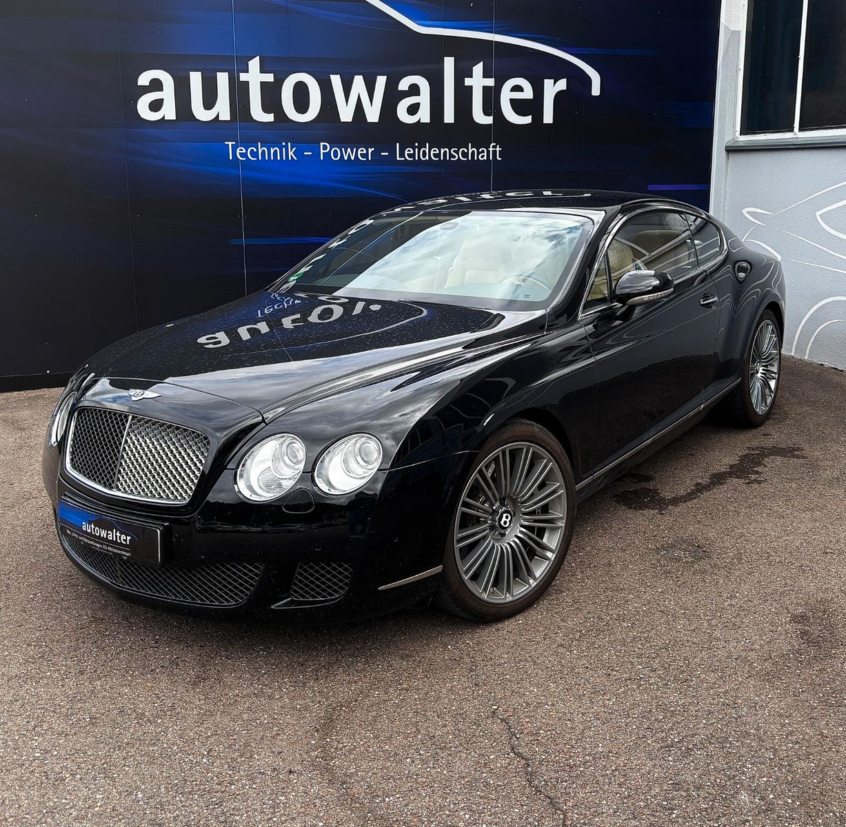 Fahrzeugabbildung Bentley Continental GT SPEED