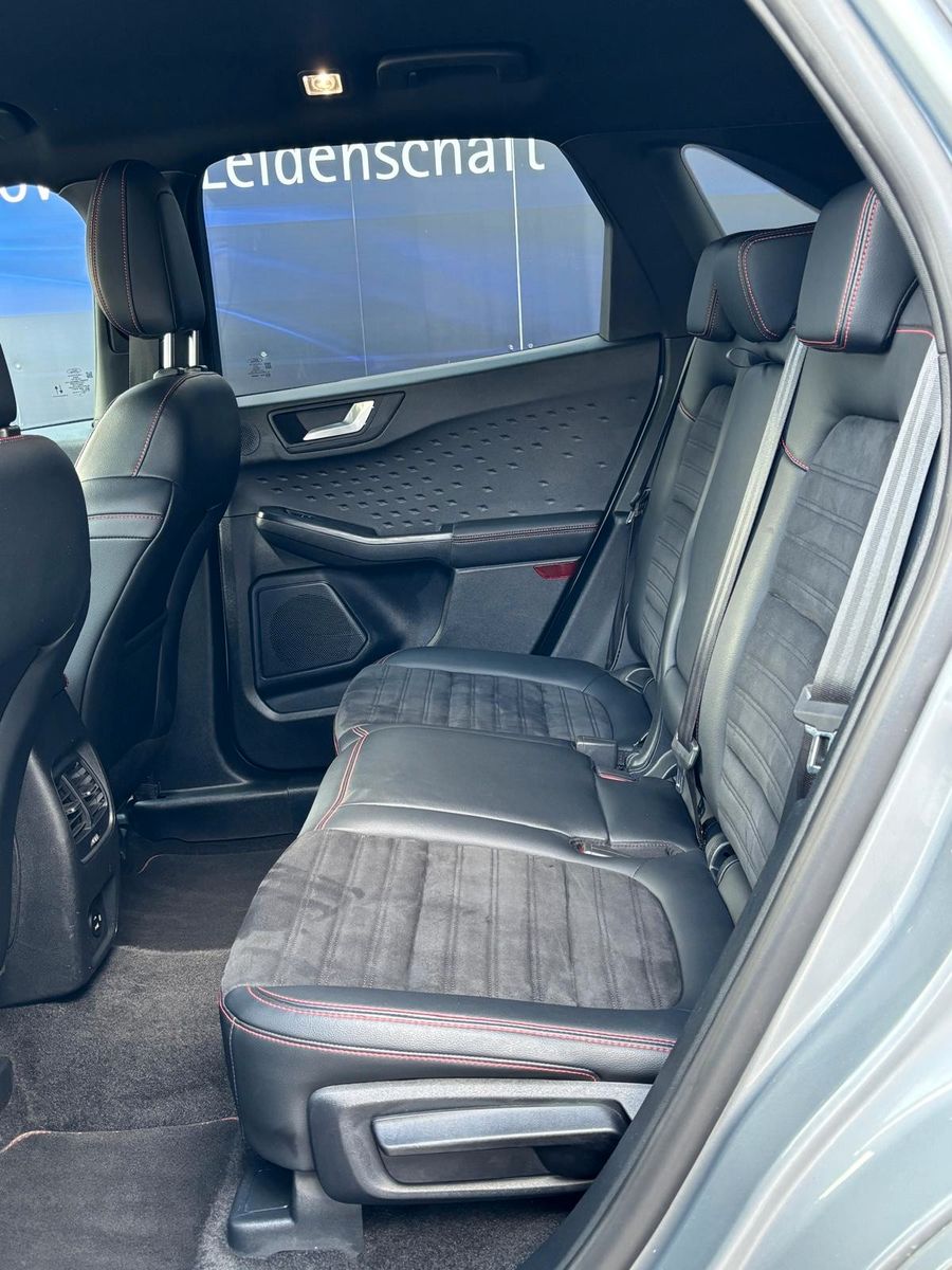 Fahrzeugabbildung Ford Kuga Hybrid ST-Line X,AHK abnehmbar,