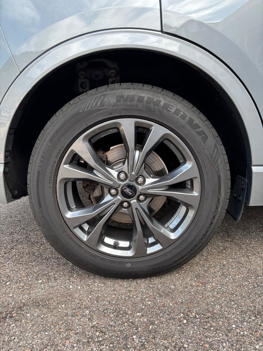 Fahrzeugabbildung Ford Kuga Hybrid ST-Line X,AHK abnehmbar,
