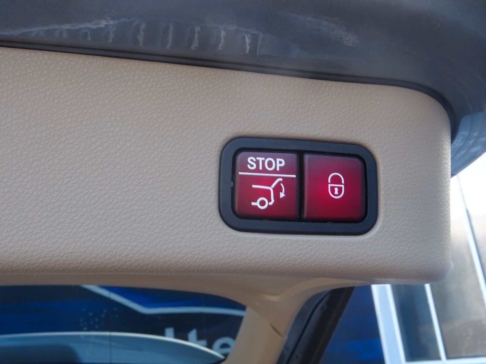 Fahrzeugabbildung Mercedes-Benz ML 63 AMG ML -Klasse ML 63 AMG
